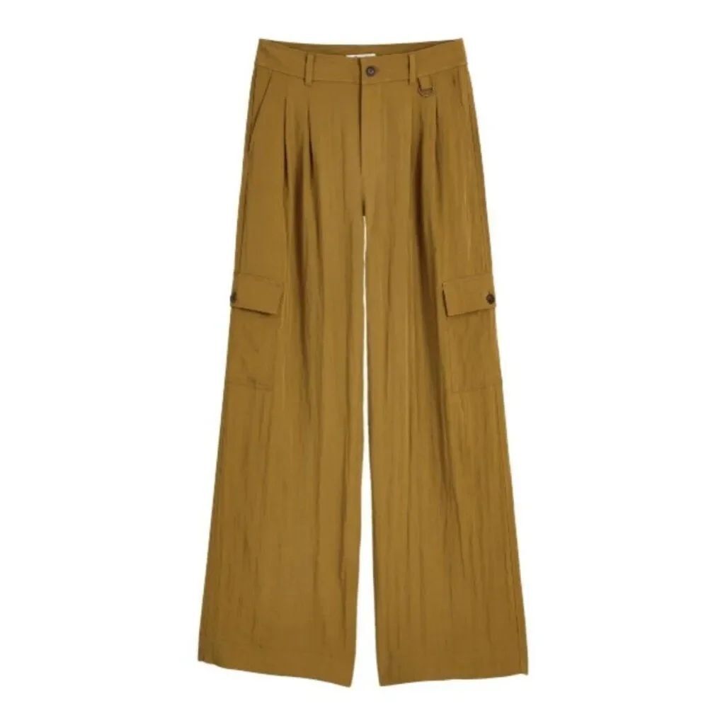 Like New! Madewell Drapey Wide Leg Cargo Pants Olive in Size 6